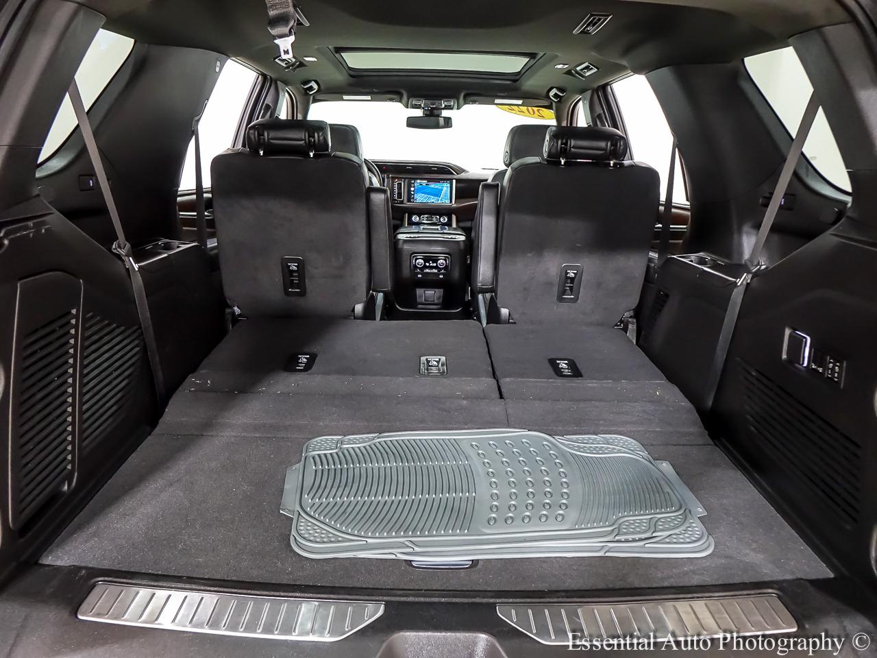 GMC Yukon Denali 4WD 2022
