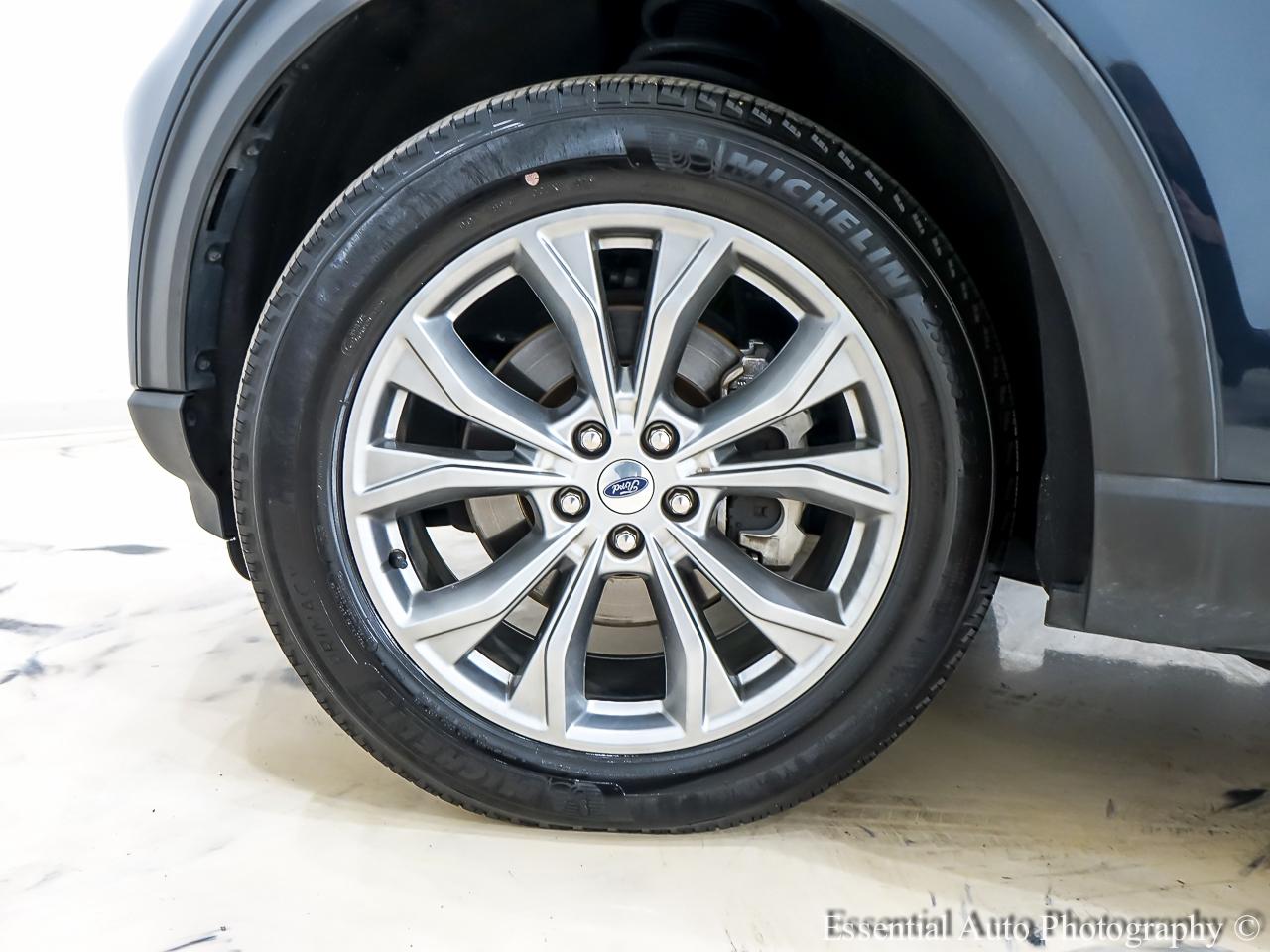 Ford Explorer XLT AWD 2023