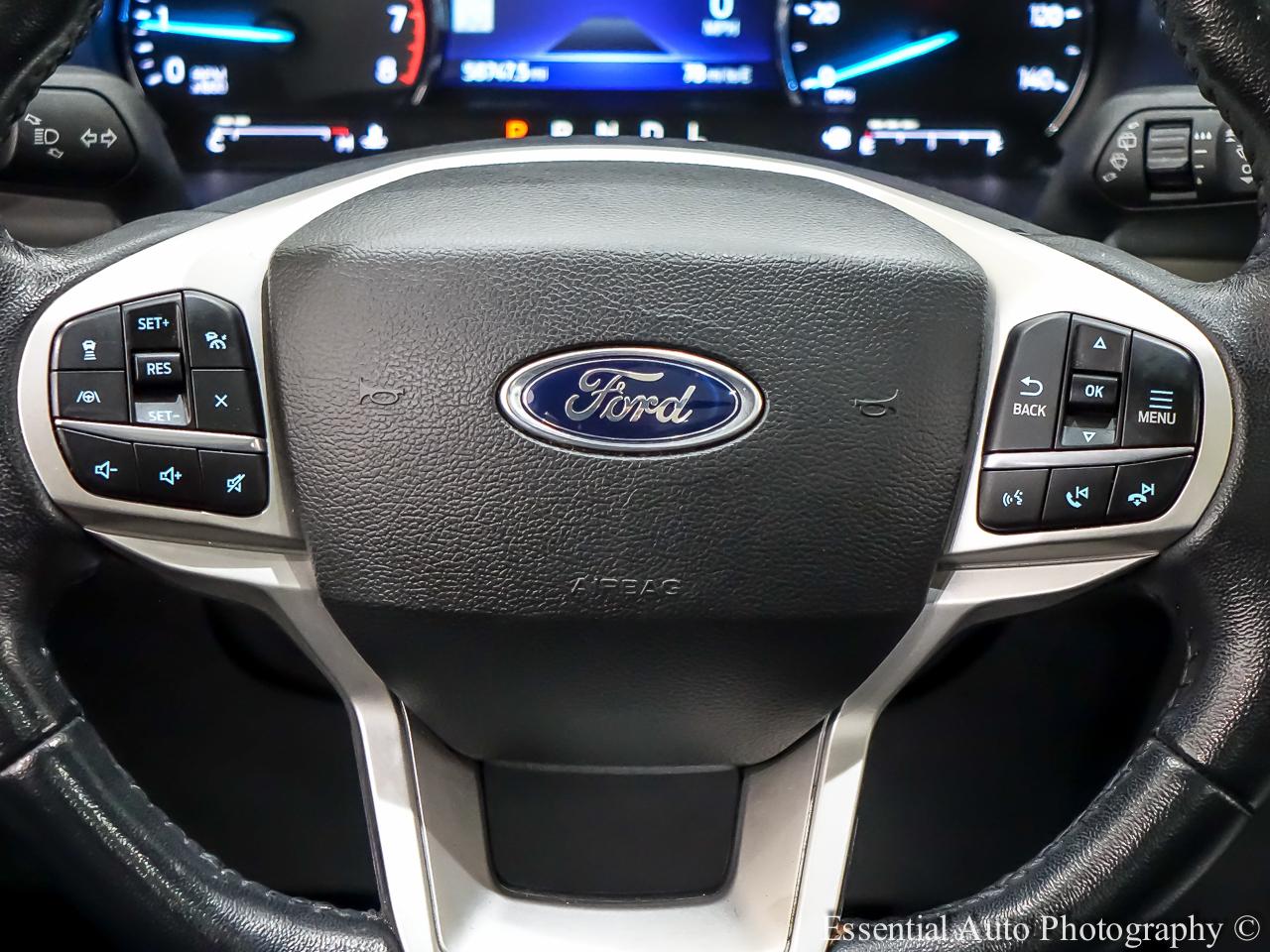 Ford Explorer XLT AWD 2023