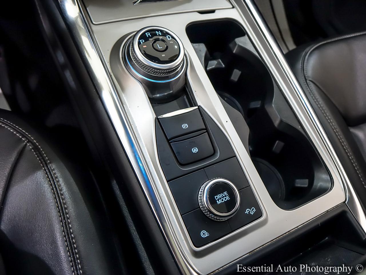 Ford Explorer XLT AWD 2023