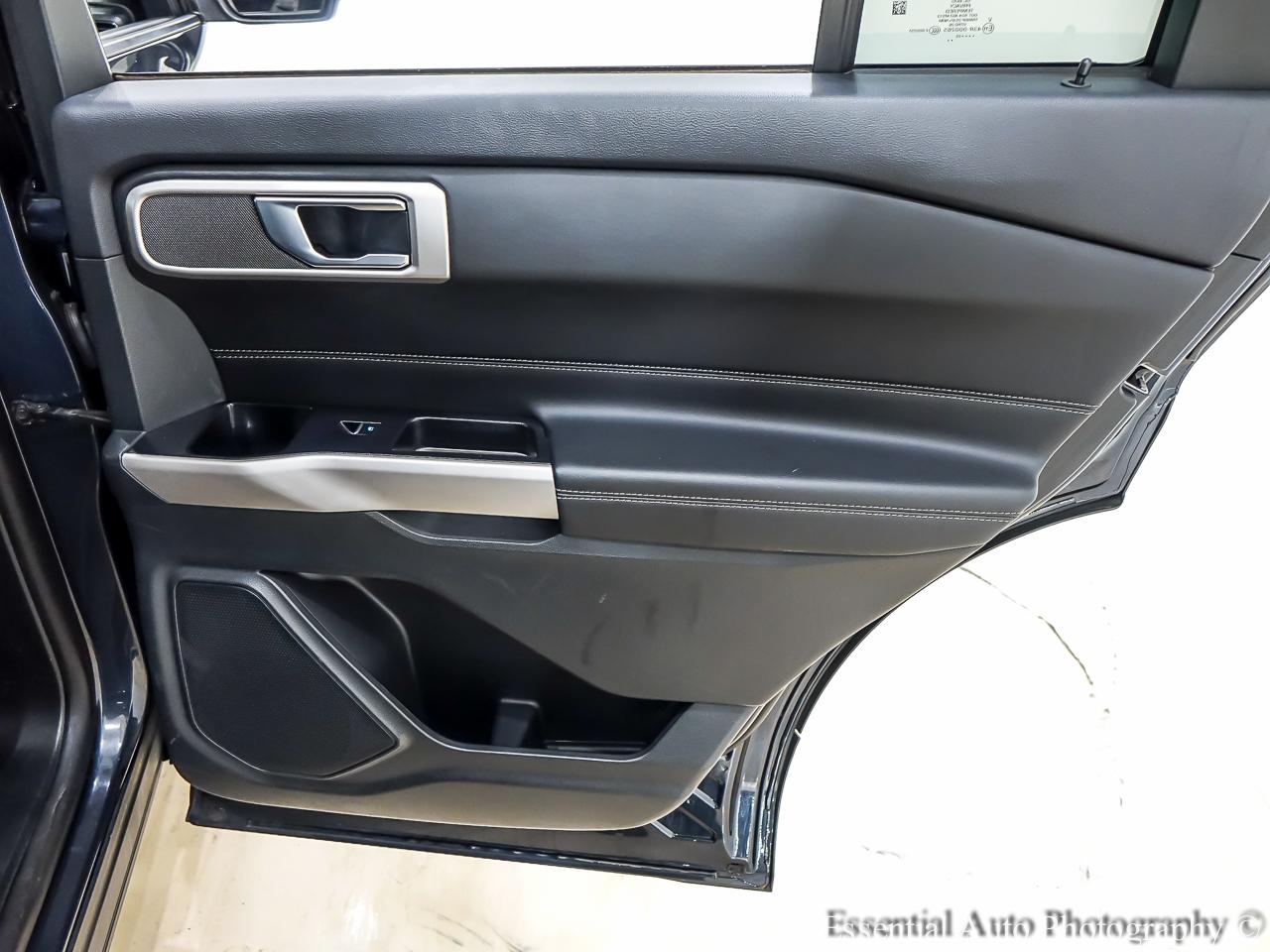 Ford Explorer XLT AWD 2023