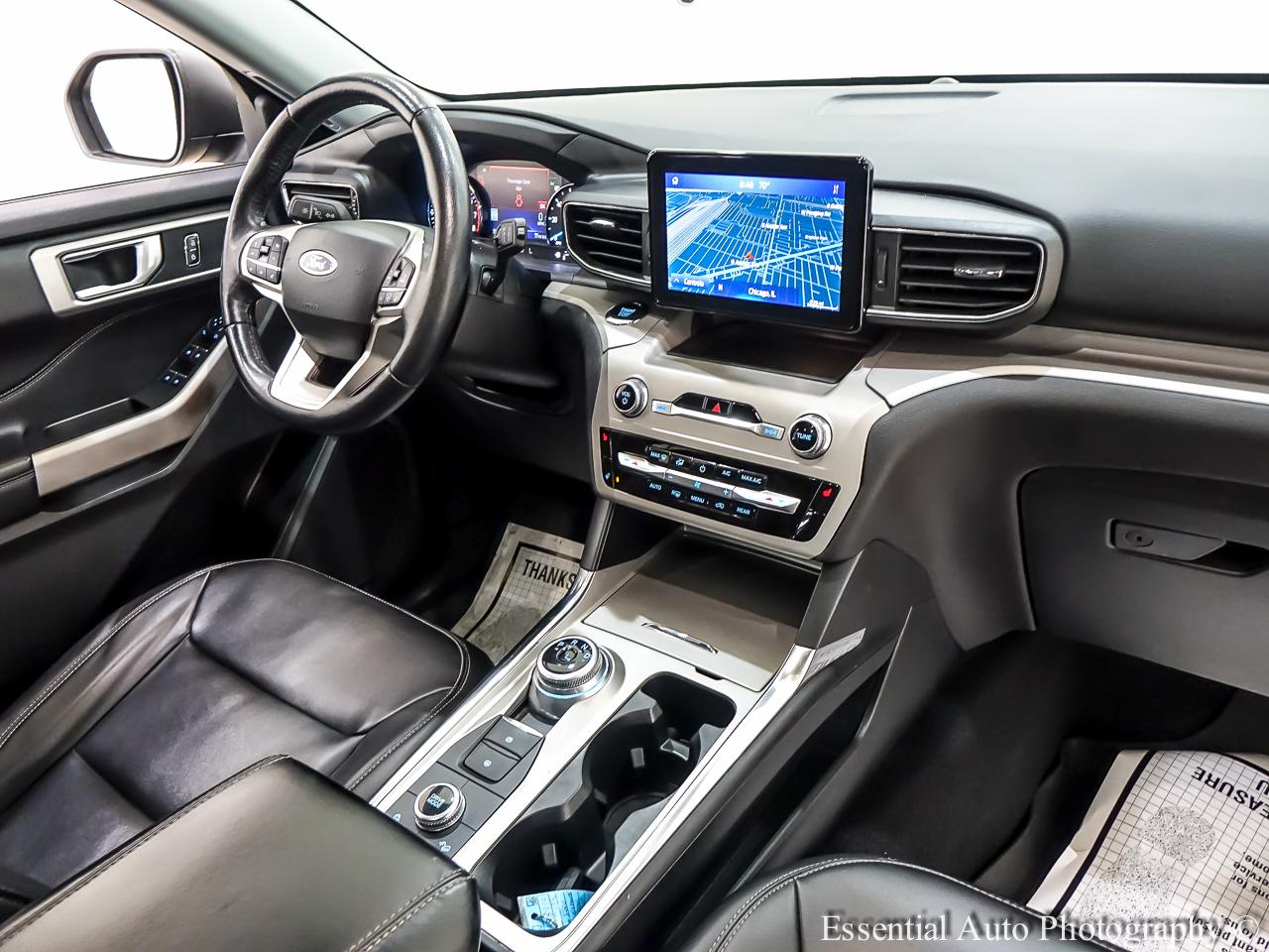 Ford Explorer XLT AWD 2023