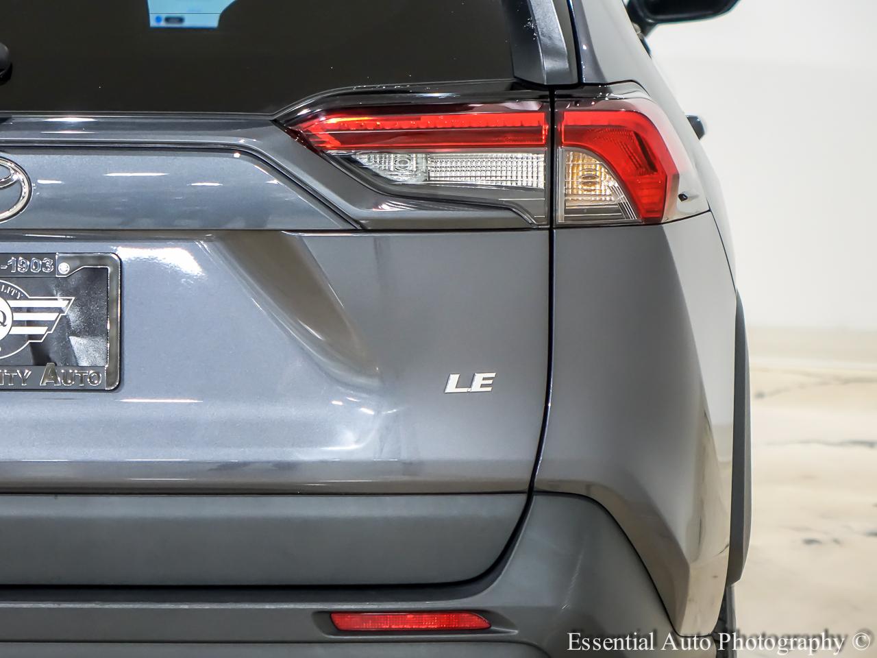 Toyota RAV4 LE 2025