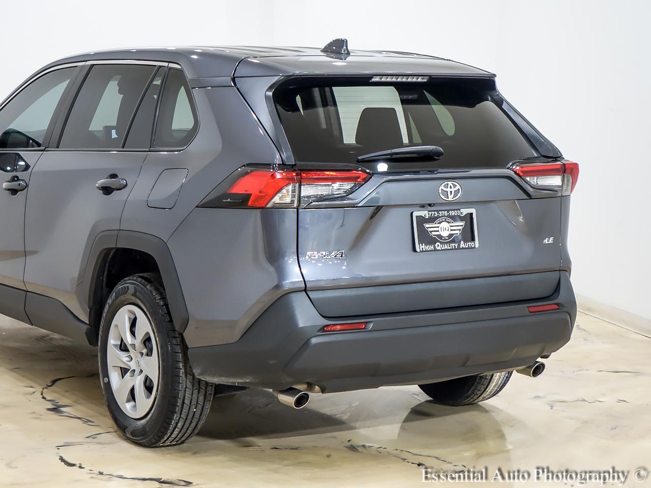 Toyota RAV4 LE 2025