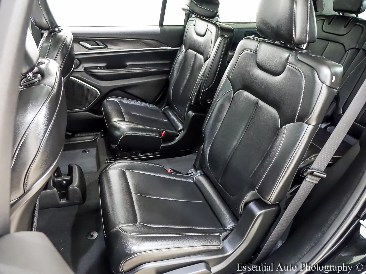 Jeep Grand Cherokee L Limited 4WD 2023