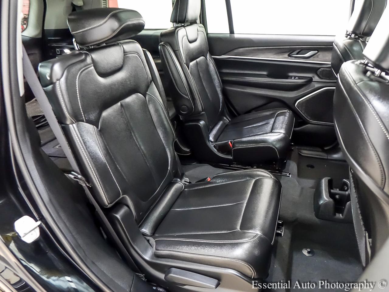 Jeep Grand Cherokee L Limited 4WD 2023