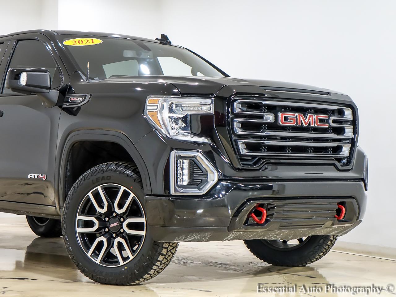 GMC Sierra 1500 AT4 Crew Cab Short Box 4WD 2021