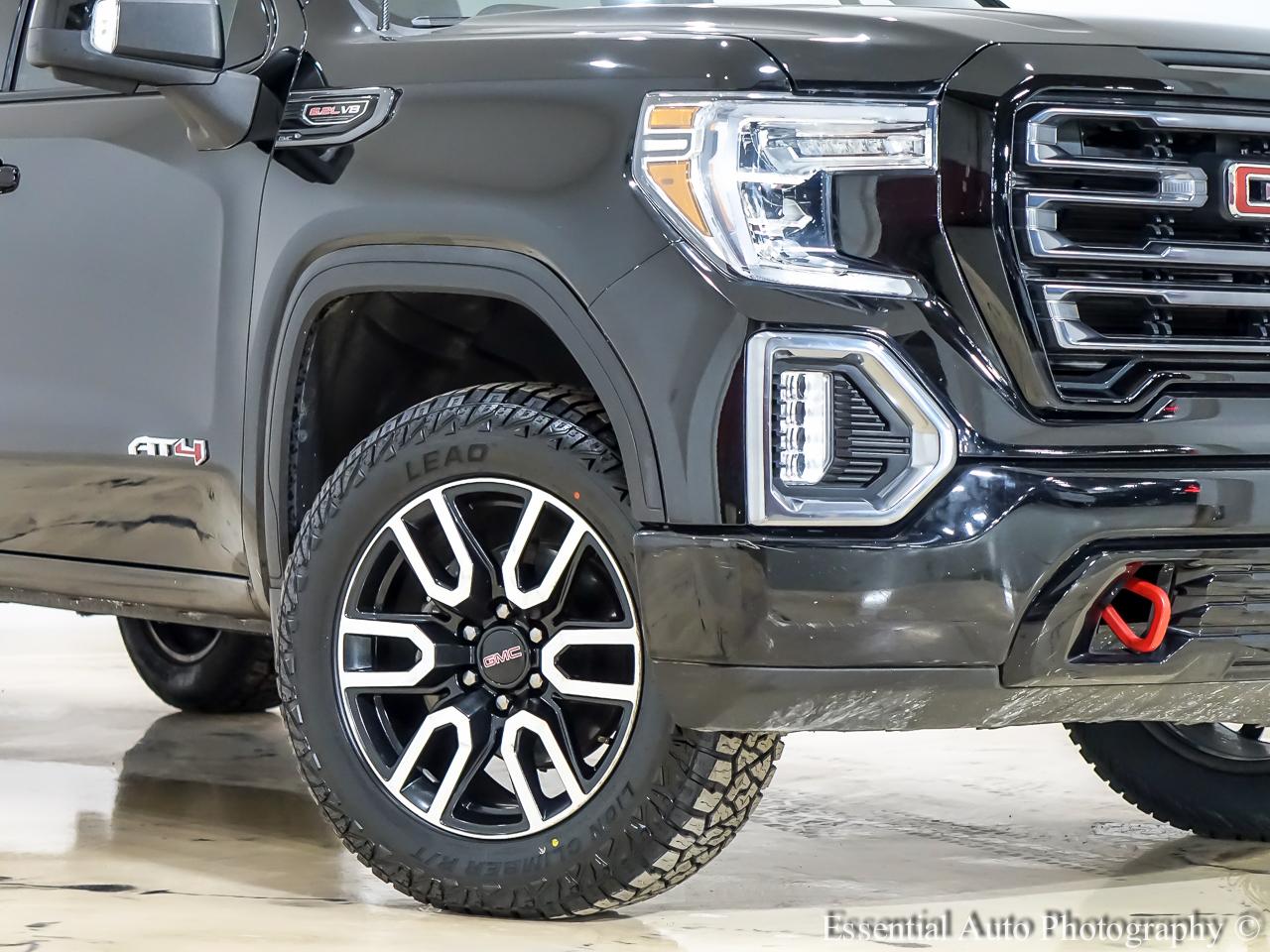 GMC Sierra 1500 AT4 Crew Cab Short Box 4WD 2021