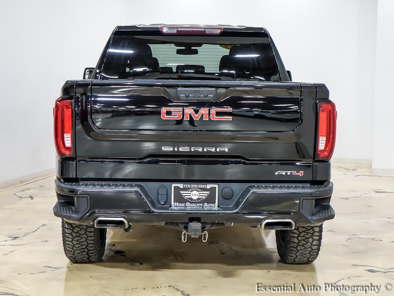 GMC Sierra 1500 AT4 Crew Cab Short Box 4WD 2021