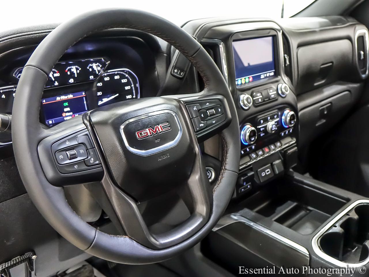 GMC Sierra 1500 AT4 Crew Cab Short Box 4WD 2021