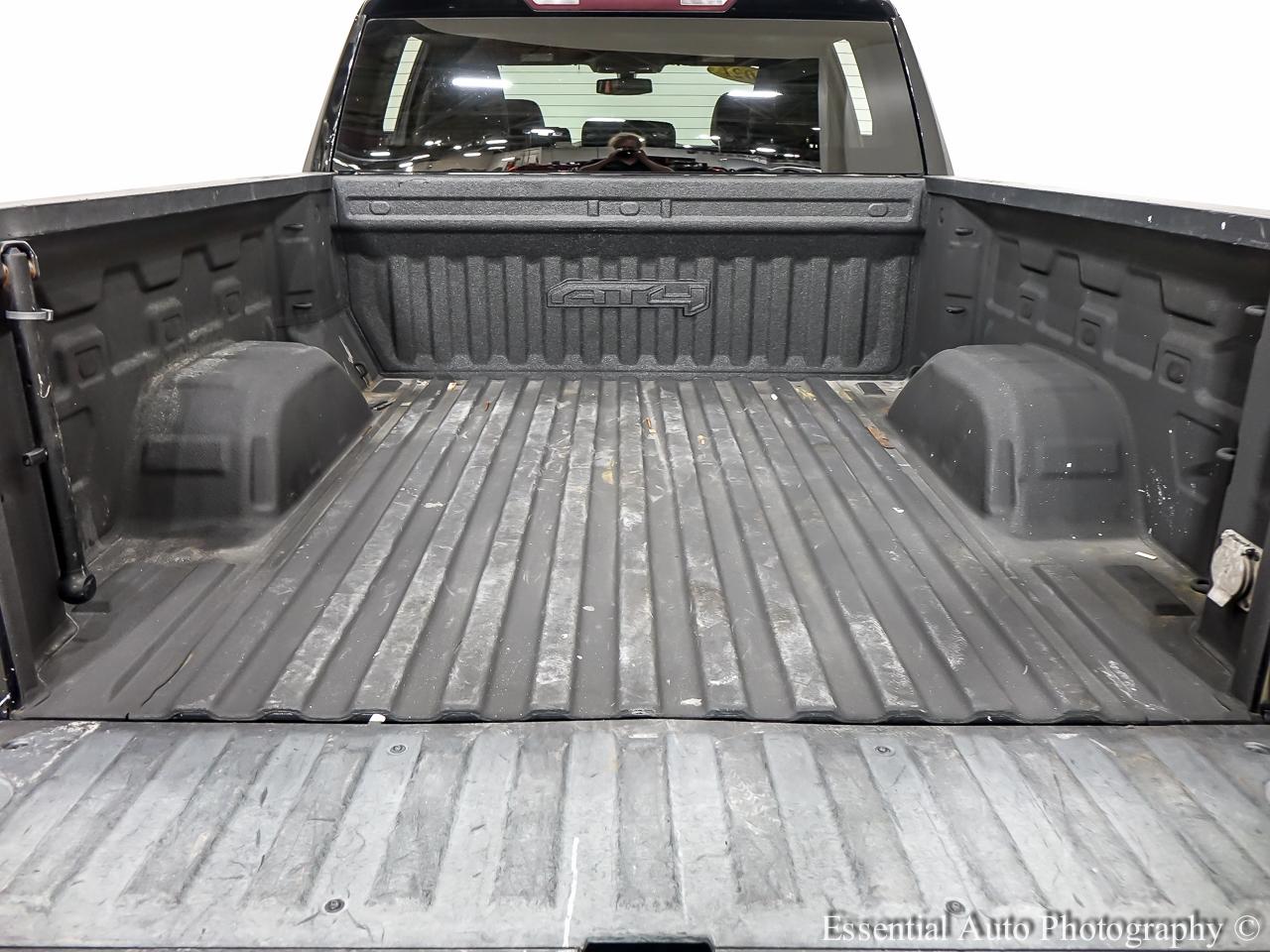GMC Sierra 1500 AT4 Crew Cab Short Box 4WD 2021