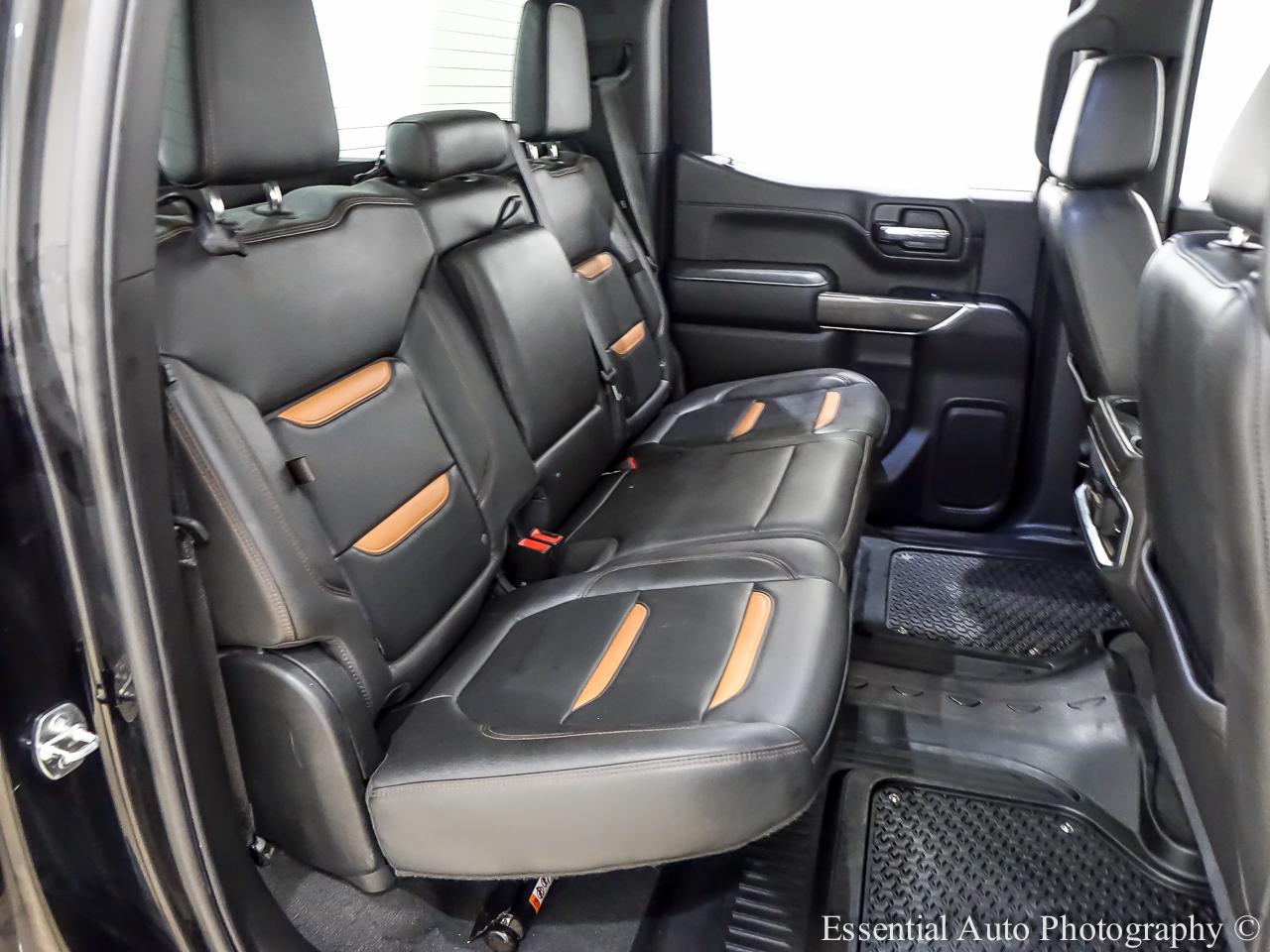 GMC Sierra 1500 AT4 Crew Cab Short Box 4WD 2021