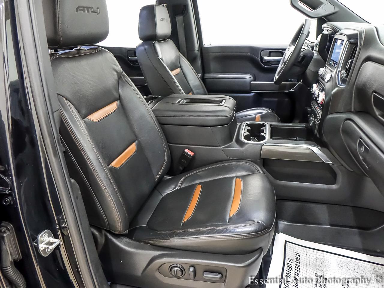 GMC Sierra 1500 AT4 Crew Cab Short Box 4WD 2021