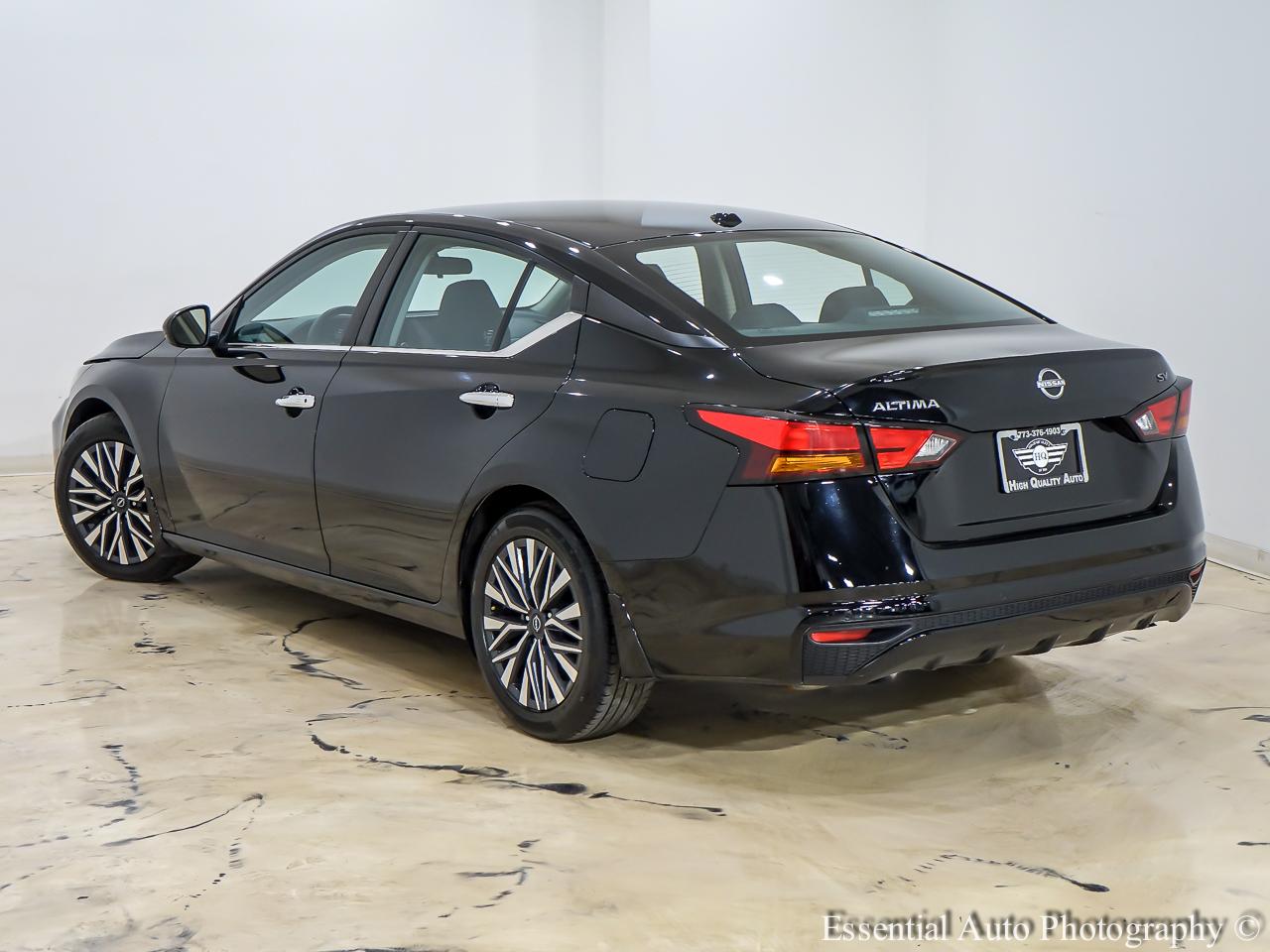 Nissan Altima 2.5 SV 2024