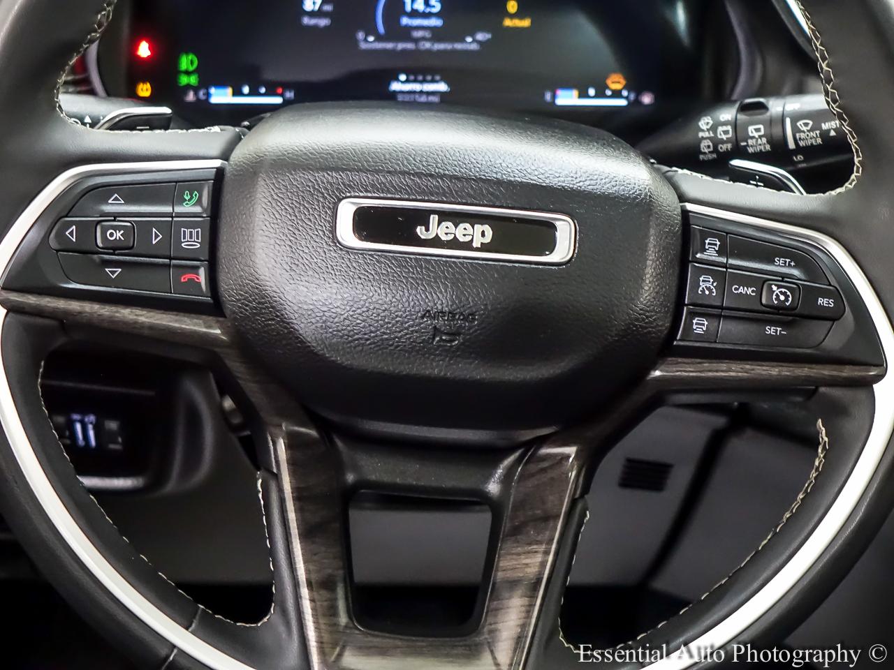 Jeep Grand Cherokee L Limited 2WD 2024