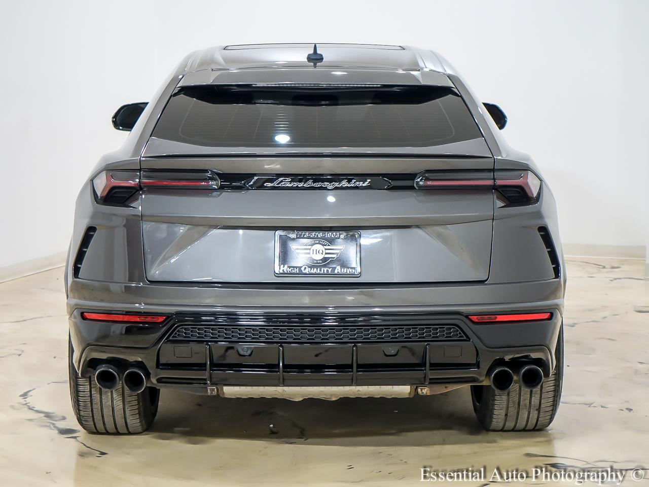 Lamborghini Urus Base 2021