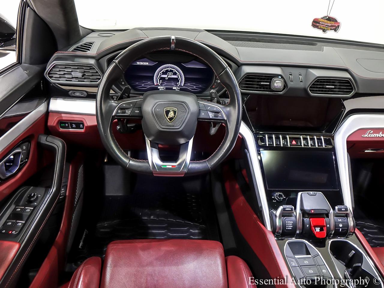 Lamborghini Urus Base 2021
