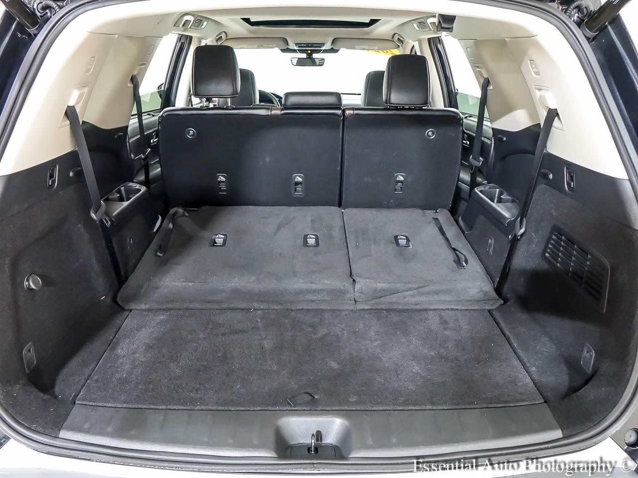 Nissan Pathfinder Platinum 4WD 2024