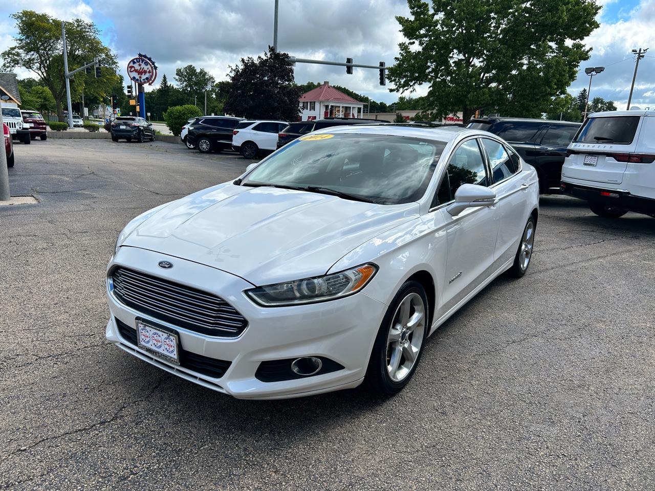 Ford Fusion Hybrid SE 2014