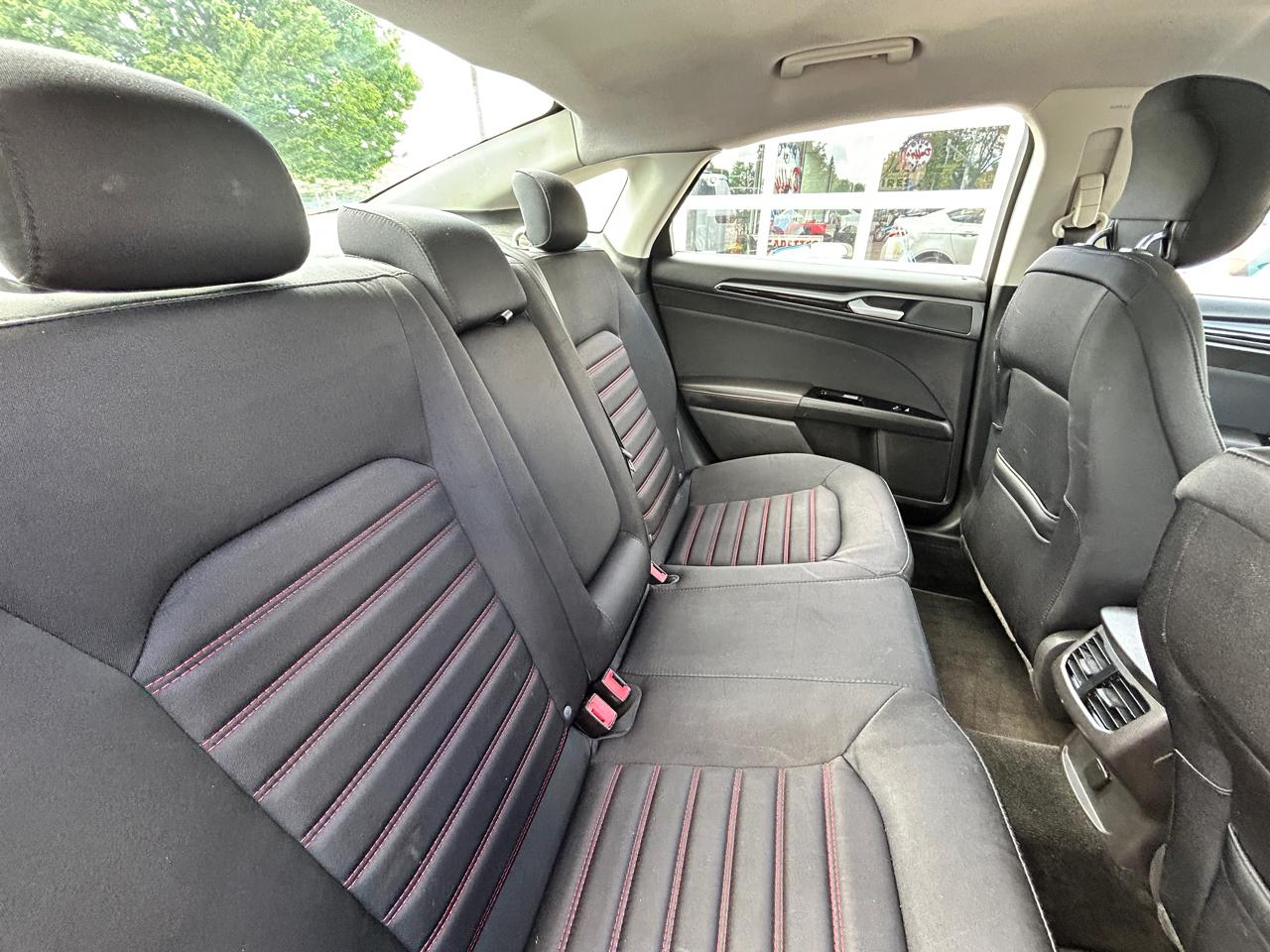 Ford Fusion Hybrid SE 2014