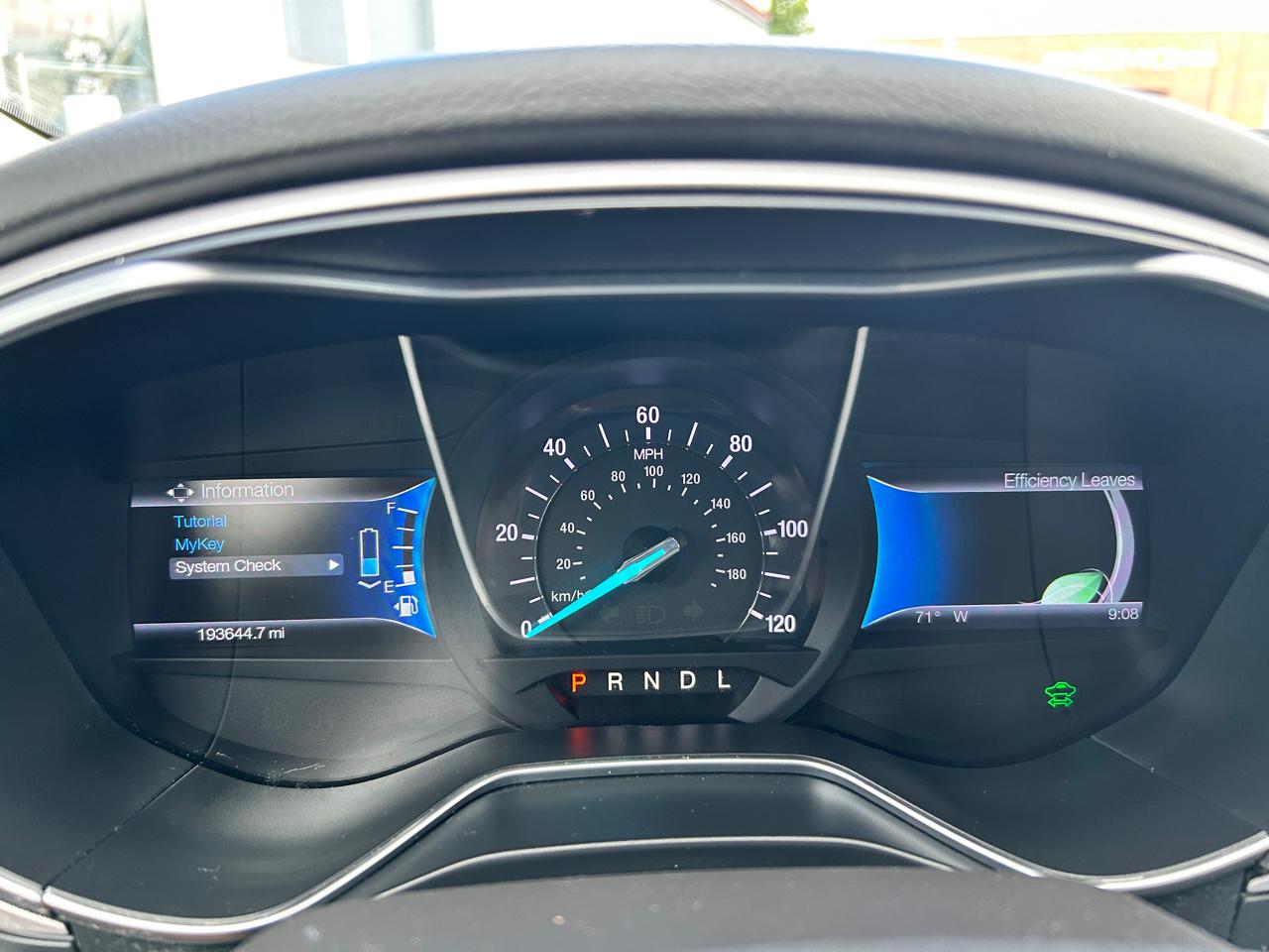 Ford Fusion Hybrid SE 2014