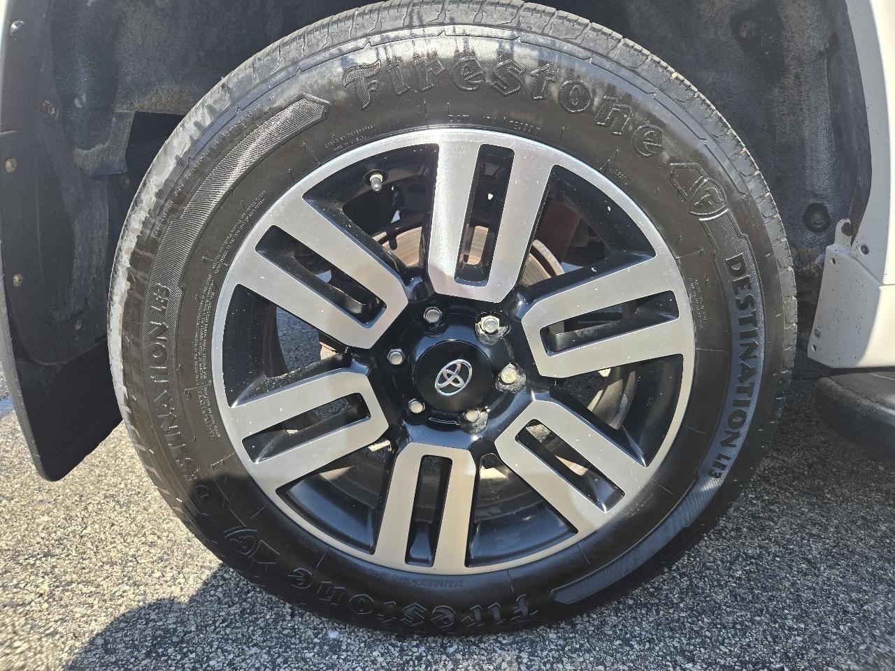 Toyota 4Runner Limited 4WD V6 2016