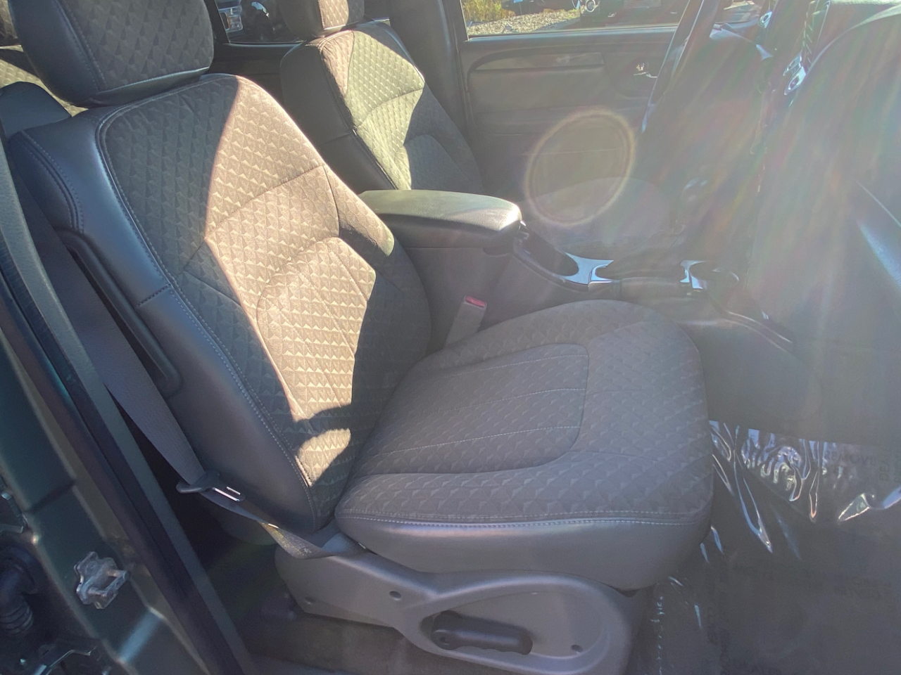 GMC Envoy XUV 4dr 4WD SLE 2004 GMC Envoy XUV 4dr 4WD SLE 2004