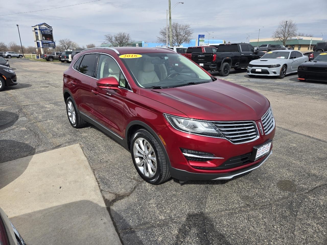 Lincoln MKC FWD 4dr Select 2016