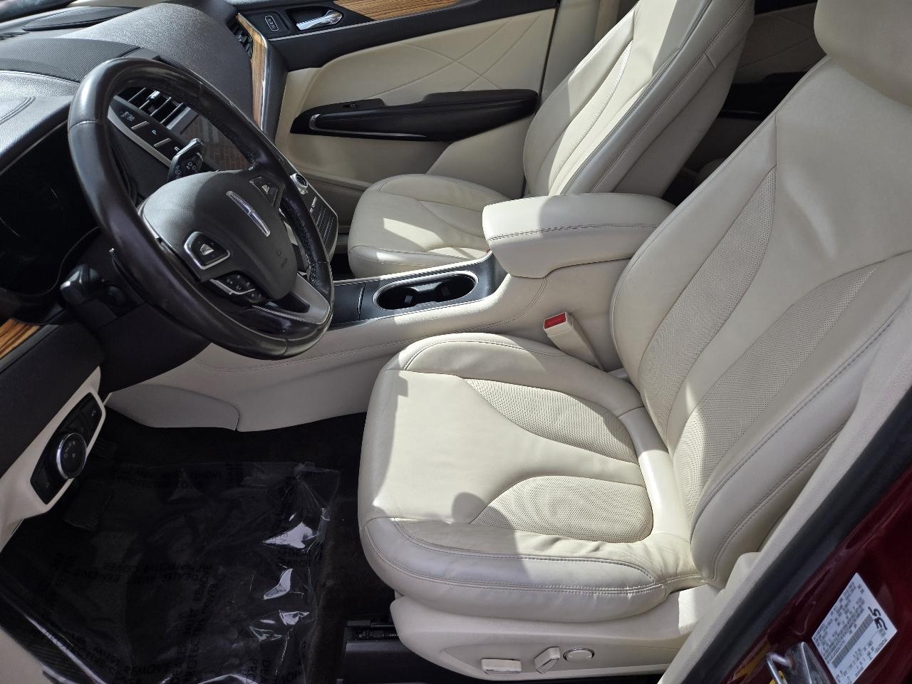 Lincoln MKC FWD 4dr Select 2016