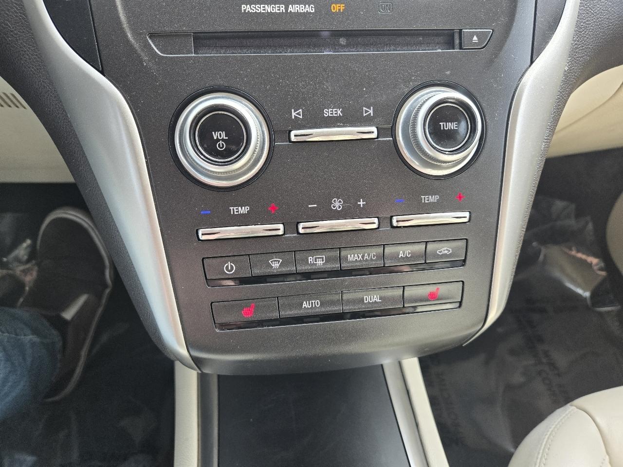 Lincoln MKC FWD 4dr Select 2016