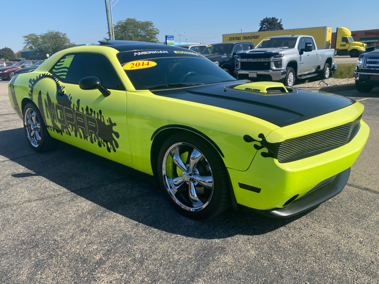 2014 Dodge Challenger Shaker photo 2