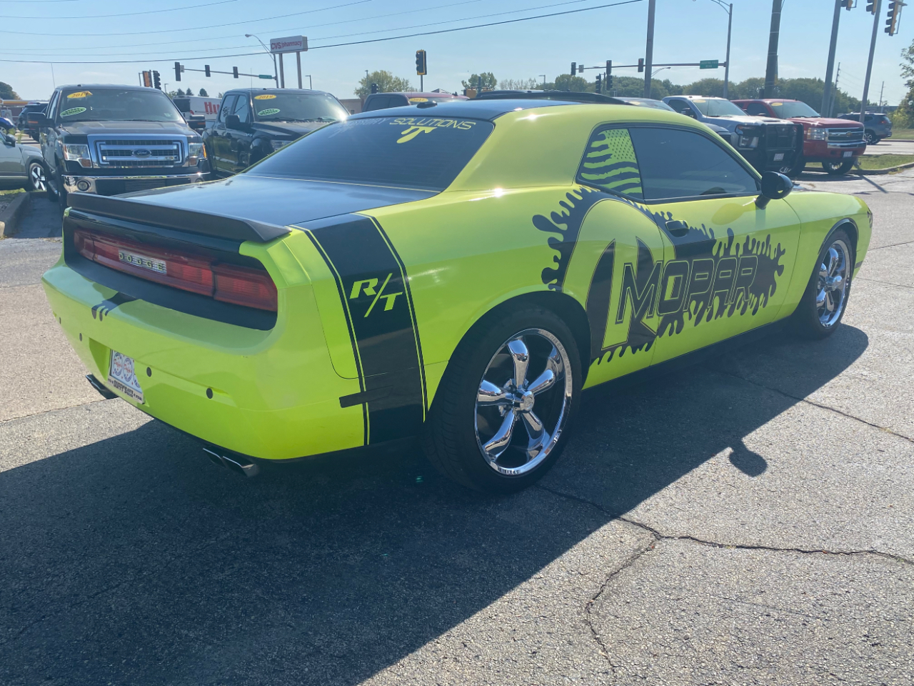 2014 Dodge Challenger Shaker photo 3