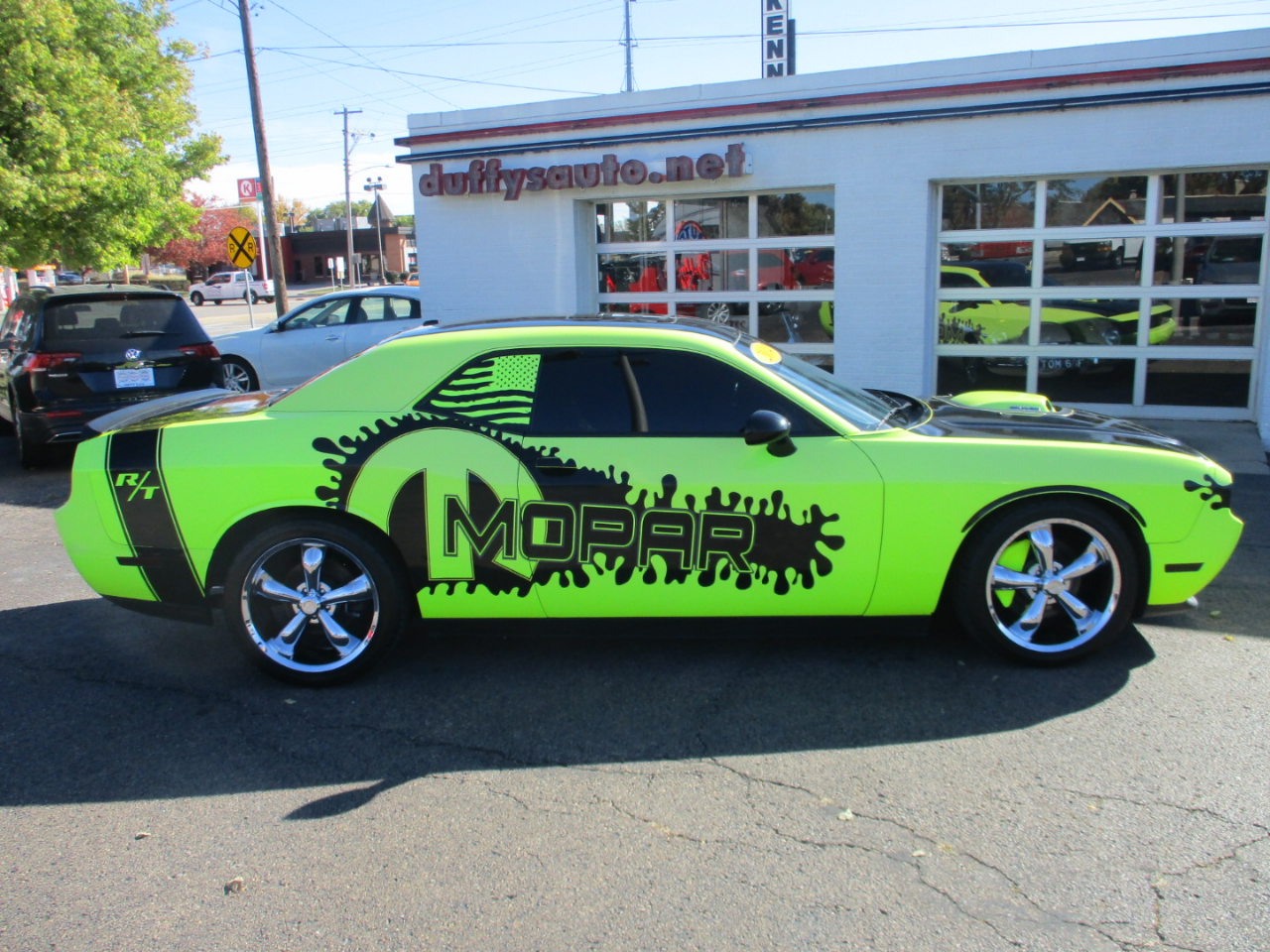 Dodge Challenger 2dr Cpe Shaker Pkg 2014 Dodge Challenger 2dr Cpe Shaker Pkg 2014