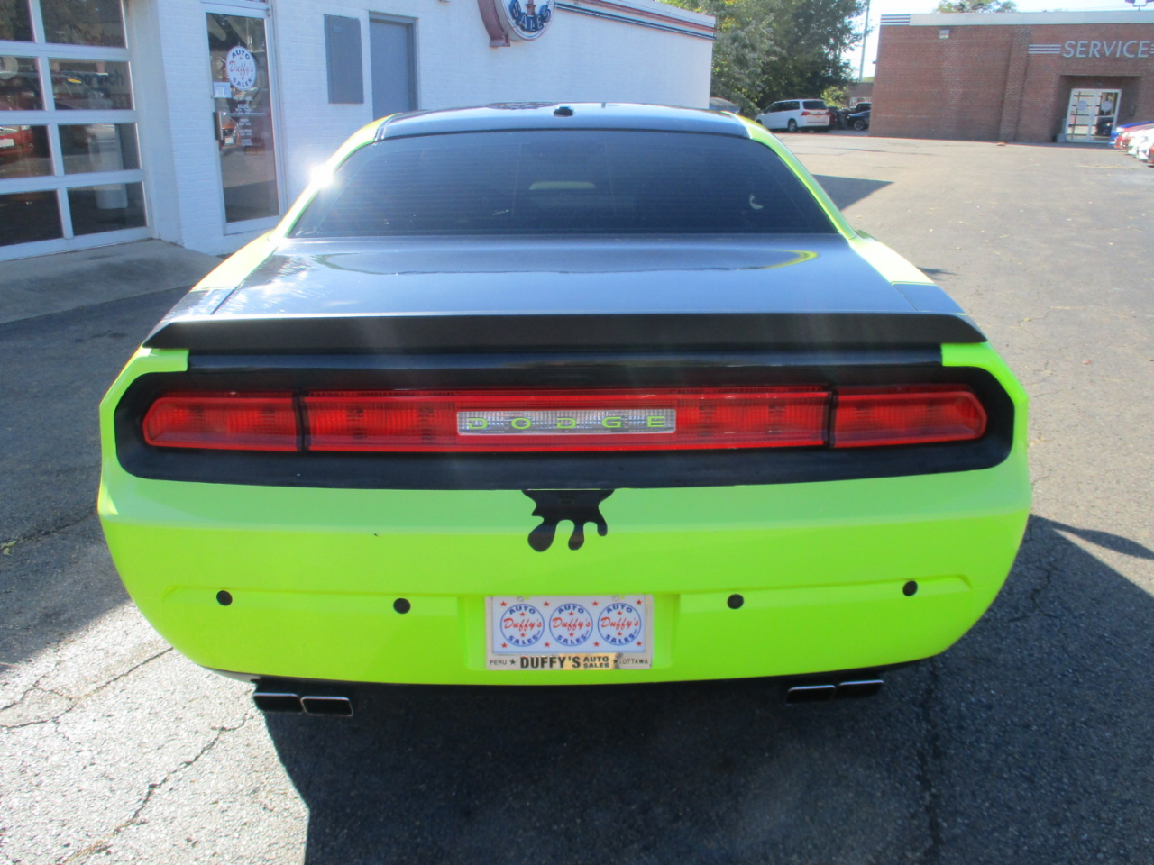 Dodge Challenger 2dr Cpe Shaker Pkg 2014 Dodge Challenger 2dr Cpe Shaker Pkg 2014
