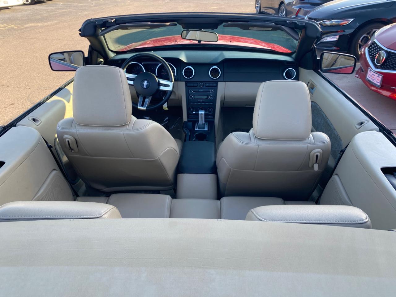 Ford Mustang 2dr Conv Premium 2008