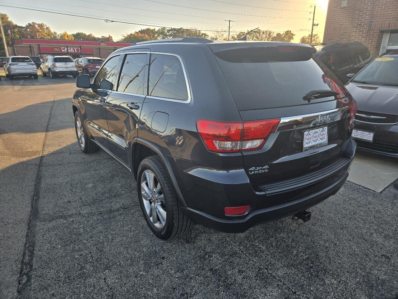 Jeep Grand Cherokee 4WD 4dr Laredo 2013