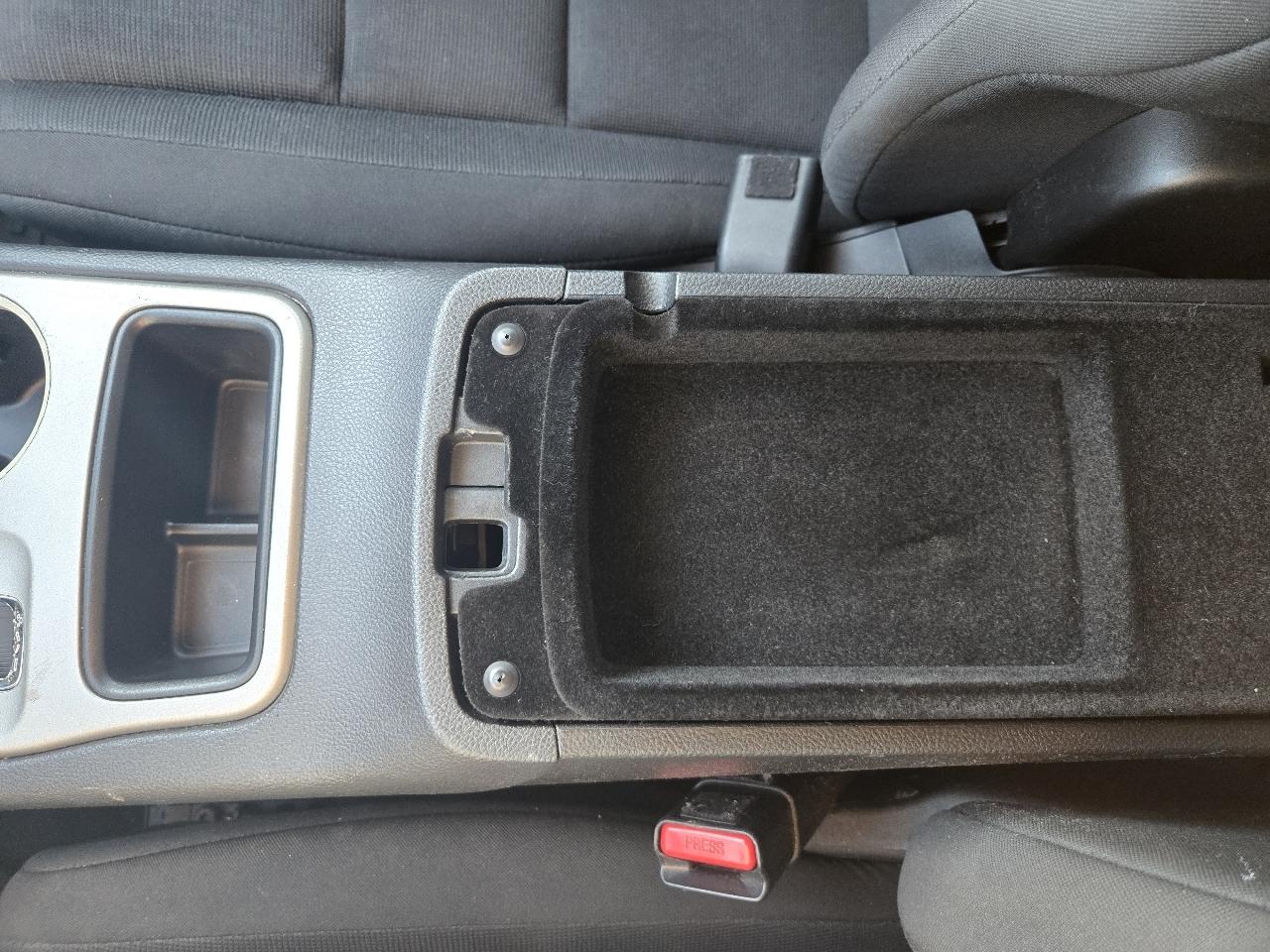 Jeep Grand Cherokee 4WD 4dr Laredo 2013