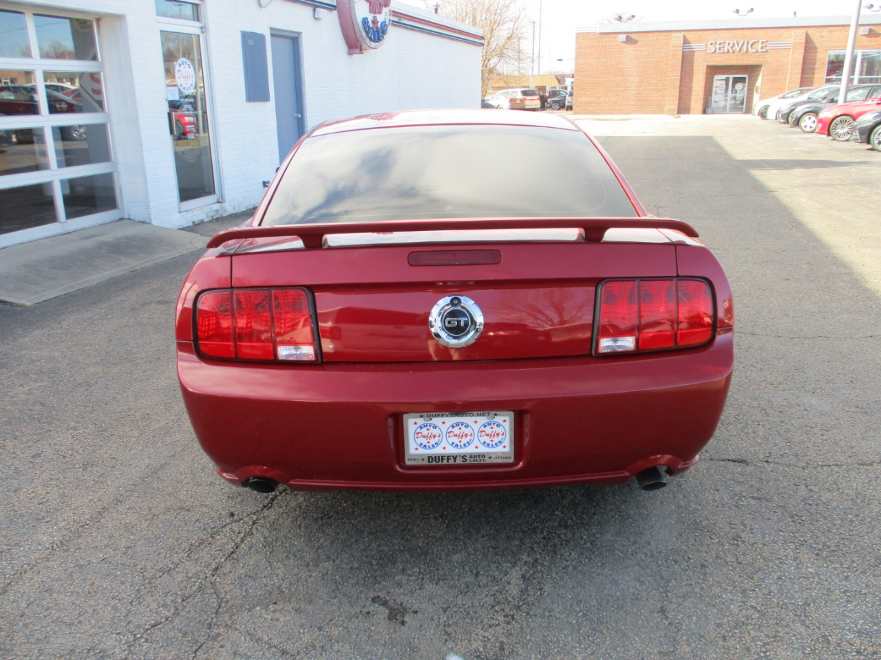 Ford Mustang 2dr Cpe GT Deluxe 2008