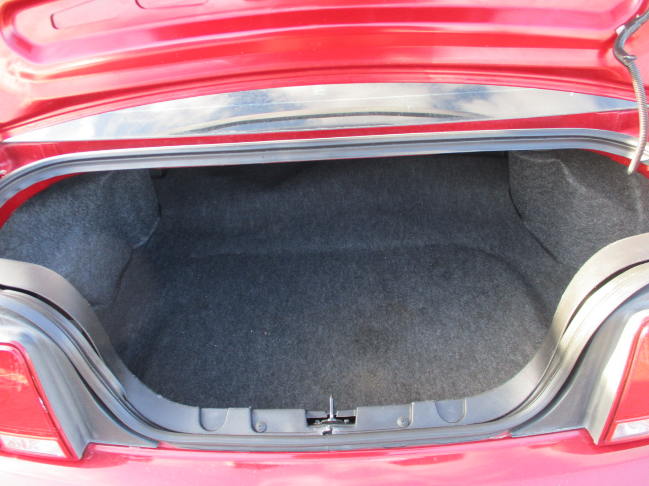 Ford Mustang 2dr Cpe GT Deluxe 2008