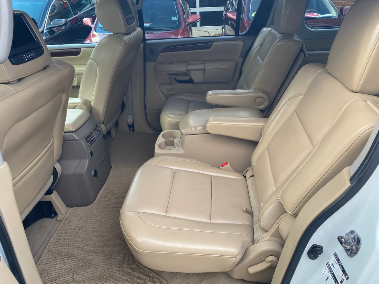 Nissan Armada 4WD 4dr Platinum 2013