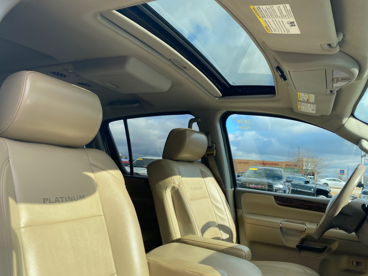 Nissan Armada 4WD 4dr Platinum 2013