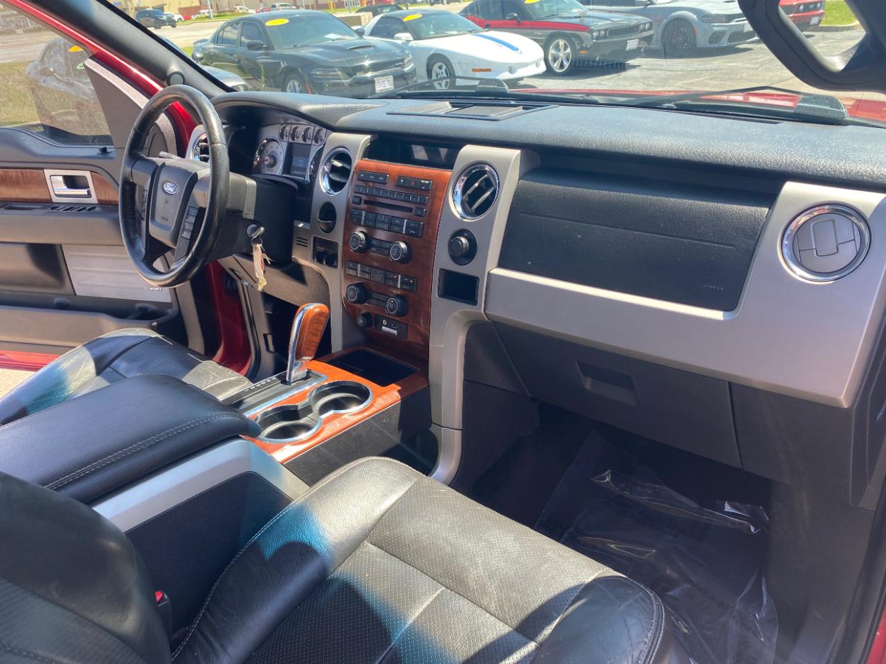 Ford F-150 2WD SuperCab 145" Lariat 2010