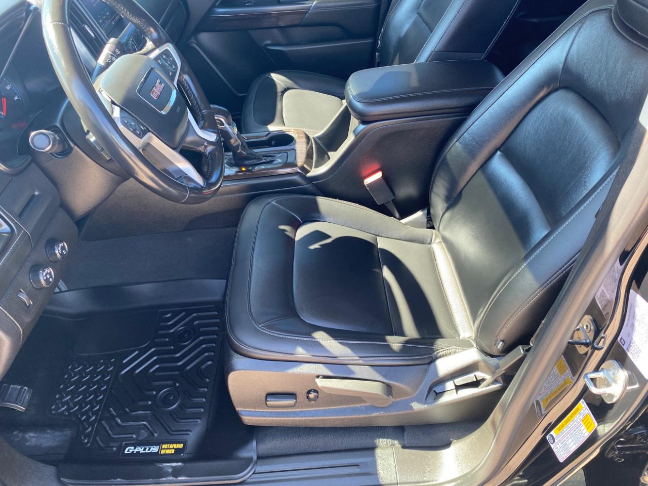 GMC Canyon 4WD Crew Cab 128" Elevation 2021