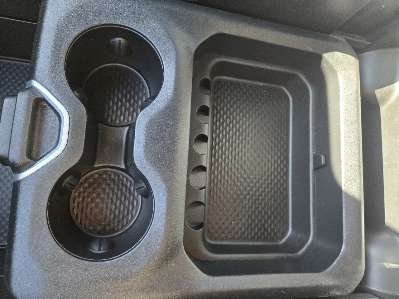 RAM 1500 Laramie 4x4 Crew Cab 5'7" Box 2020