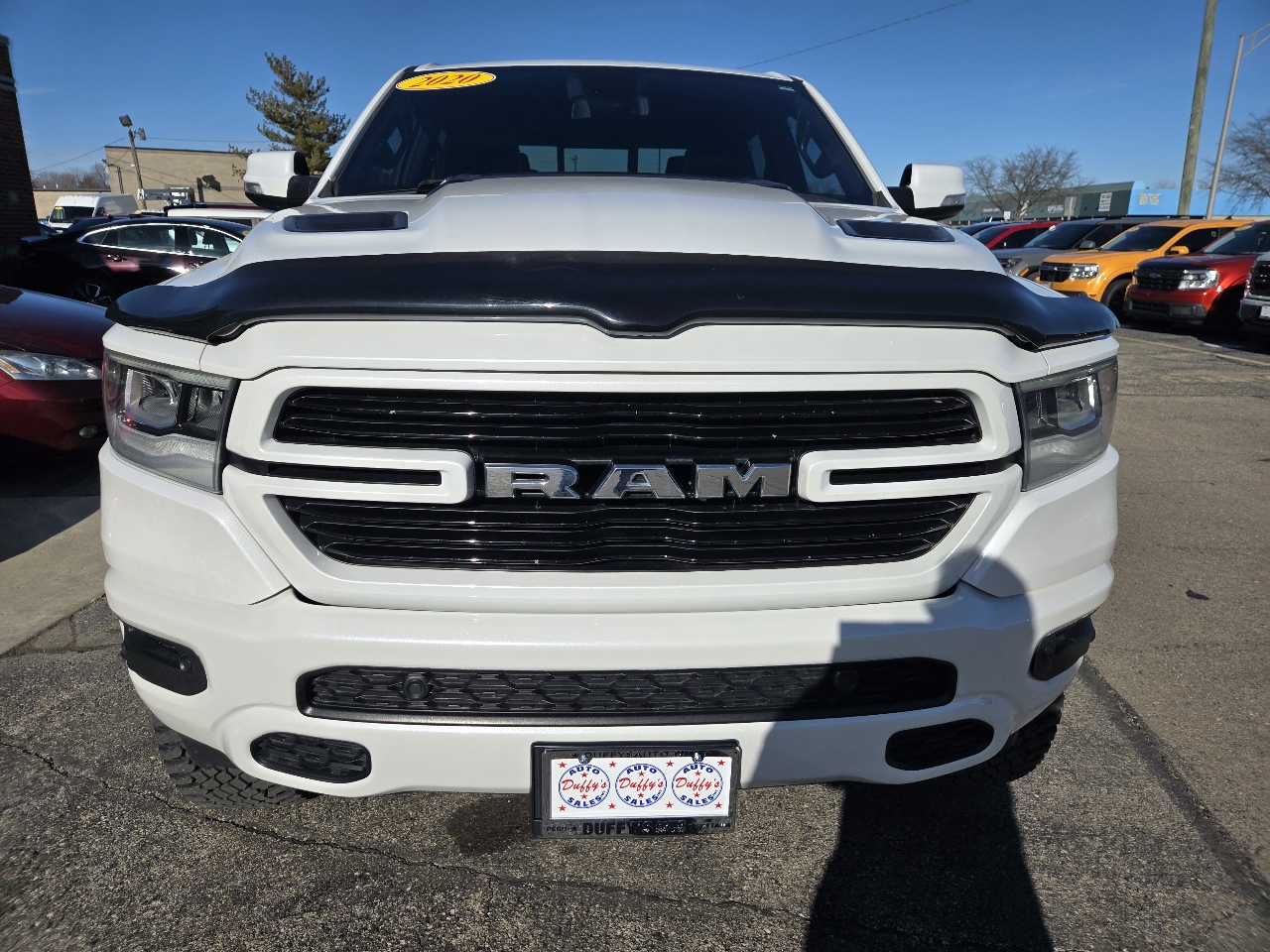 RAM 1500 Laramie 4x4 Crew Cab 5'7" Box 2020