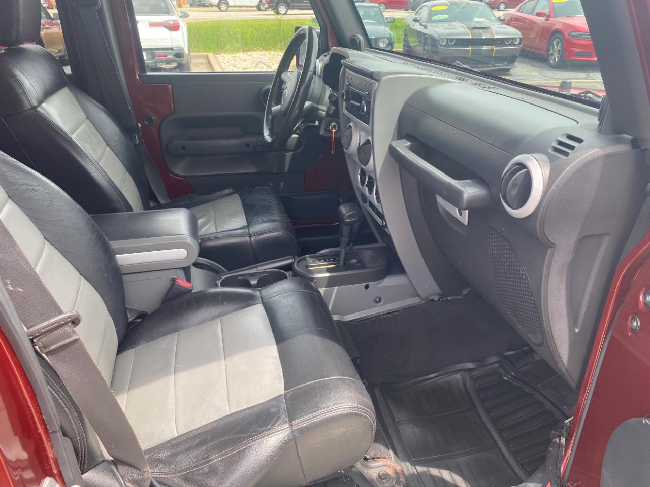 Jeep Wrangler Unlimited 4WD 4dr Sahara 2008