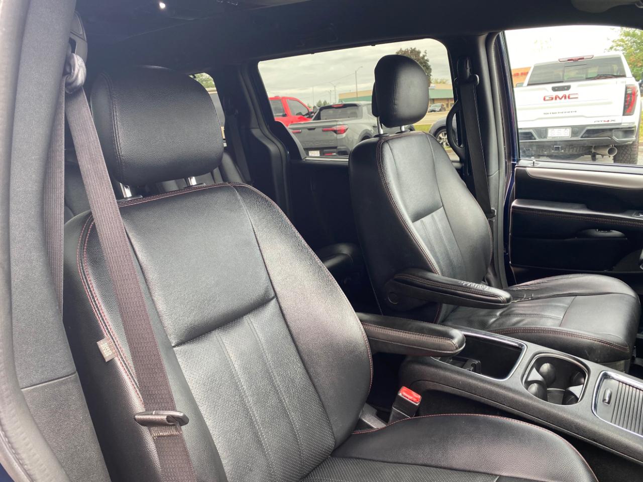 Dodge Grand Caravan GT Wagon Fleet 2017