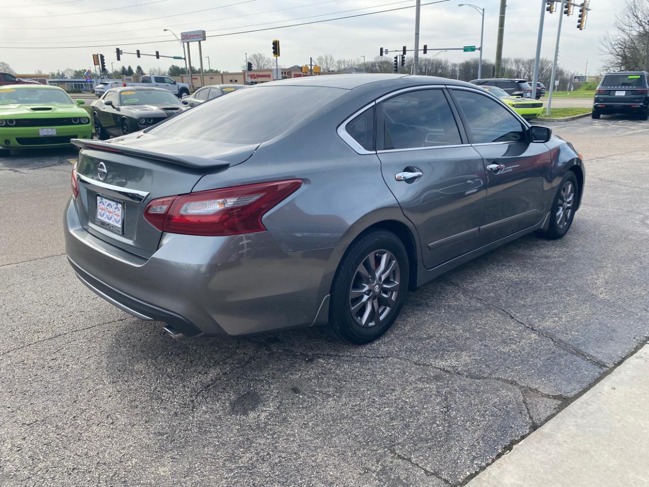 Nissan Altima 2.5 S Sedan 2018
