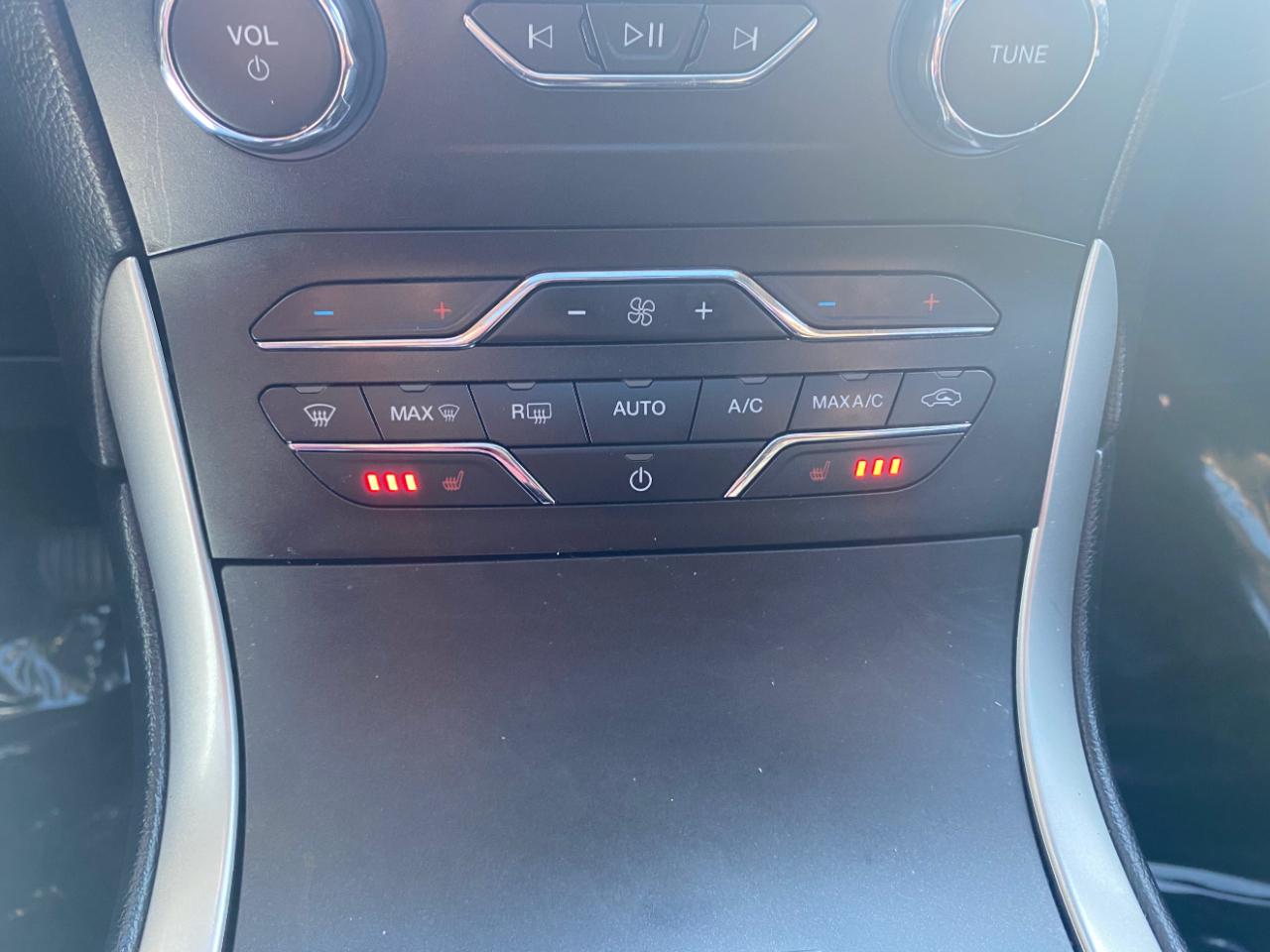 Ford Edge SEL AWD 2019