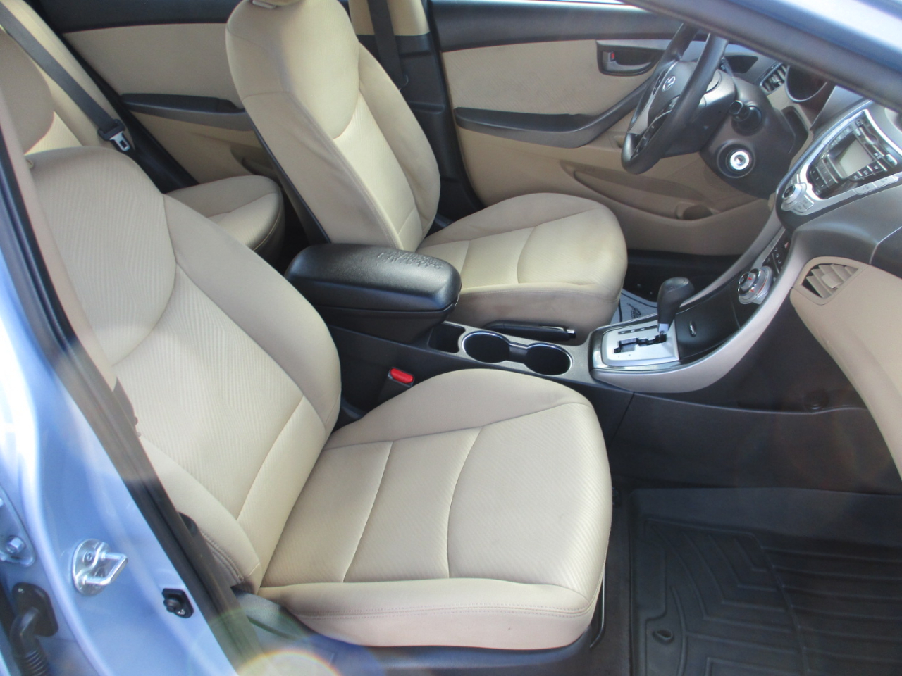 Hyundai Elantra 4dr Sdn Auto GLS (Ulsan Plant) 2011